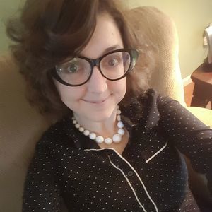 Meet your Posher, Dana